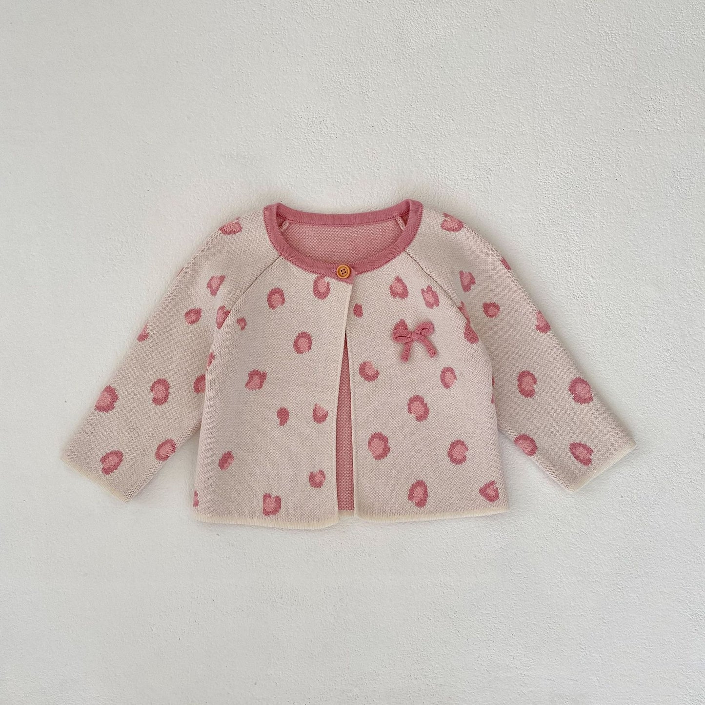 A Autumn baby girl pink leopard print knitted jacket + pink knitted suspender skirt two-piece set