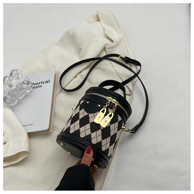 Crossbody bag texture rhombus hand bucket bag 0.34KG