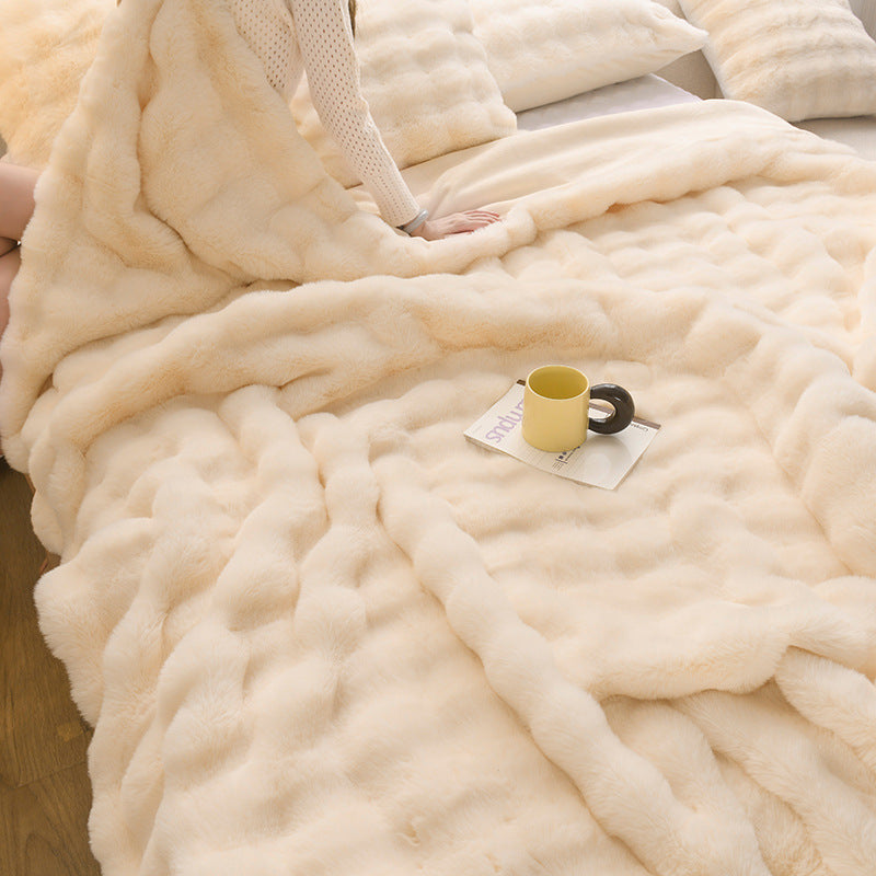 A winter light luxury rabbit plush blanket thickened double-sided plush bedroom blanket premium rabbit plush bedding nap blanket