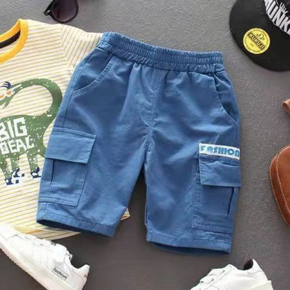 Pantalones cortos de algodón puro para niño para el verano de 2024, pantalones cortos nuevos para ropa de trabajo infantil, pantalones de cinco piezas para niños pequeños, pantalones de moda y de tendencia. 