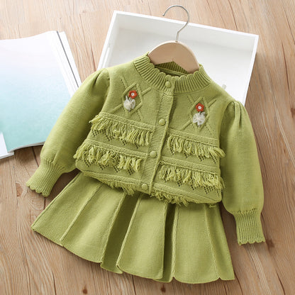 A girls sweater set autumn and winter new Korean version foreign style fringed flower little girl knitted cardigan two-piece set