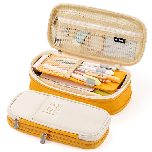 A pencil case Japanese and Korean style macaroon color matching can be transformed into a large-capacity upgraded pencil case stationery.