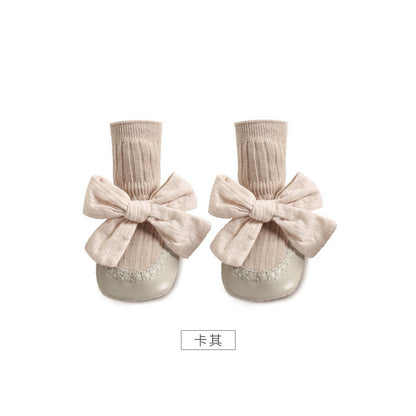 A autumn baby leather sole floor shoes and socks baby socks medium tube anti-drop Korean version bow princess socks toddler socks shoes