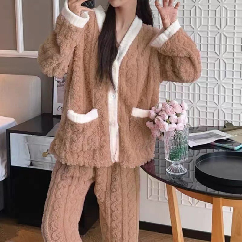 A Autumn and winter pajamas women's high-value fleece thickened can be worn outside loose Korean version of student coral fleece suit loungewear