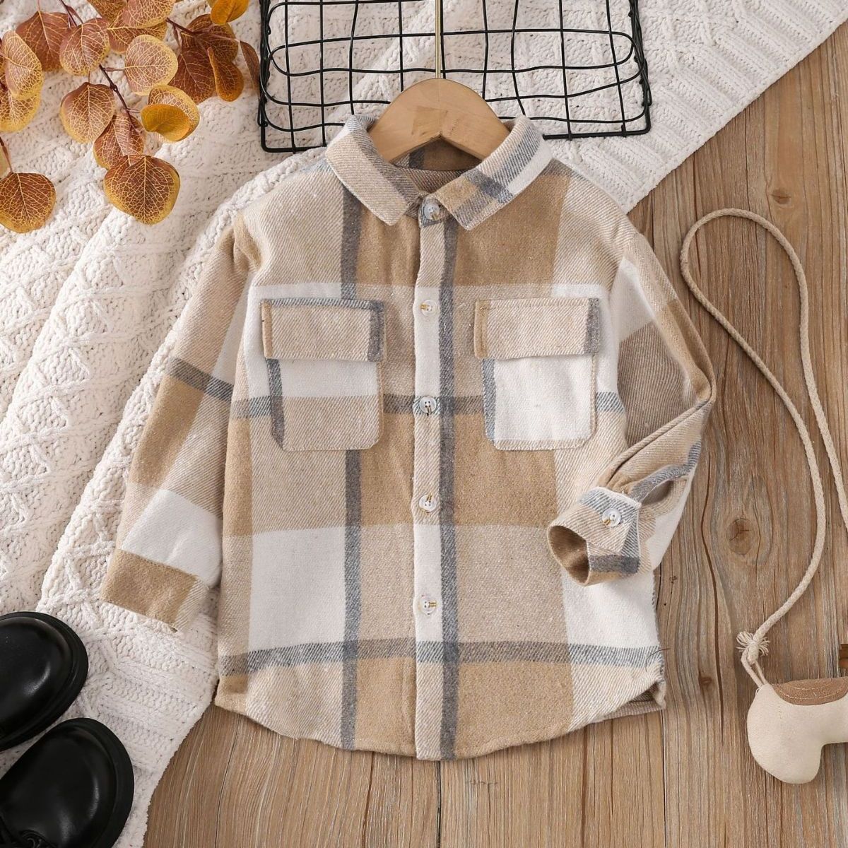 A kids wear cross-border foreign trade popular children's clothing boys and girls multi-colored plaid long-sleeved tops, spring and autumn shirts