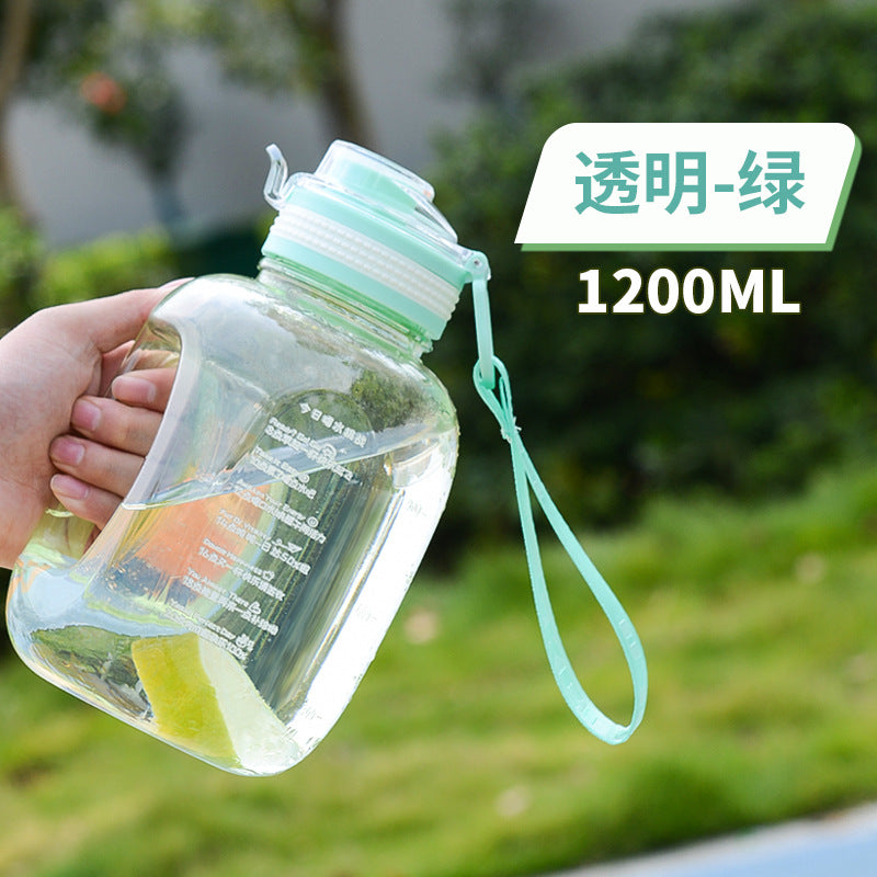 Una taza de agua de gran capacidad de verano con forma de cubo de una tonelada, tetera deportiva para fitness para hombres y mujeres, tetera de plástico para estudiantes, personalizada 