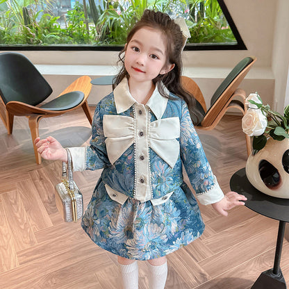 Traje de niña con fragancia pequeña, traje de primavera, nueva versión coreana para niñas, chaqueta con estampado floral, falda, conjunto de dos piezas, 0,49 kg 