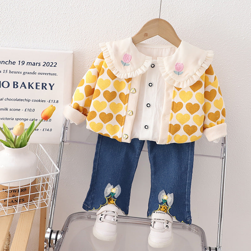 A girls cute suit autumn clothes new three-piece set full of love children's spring and autumn children's clothing trend