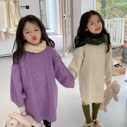 A girls' foreign twist sweater skirt Korean version of children's clothing pullover versatile winter new thickened crew neck knitted sweater