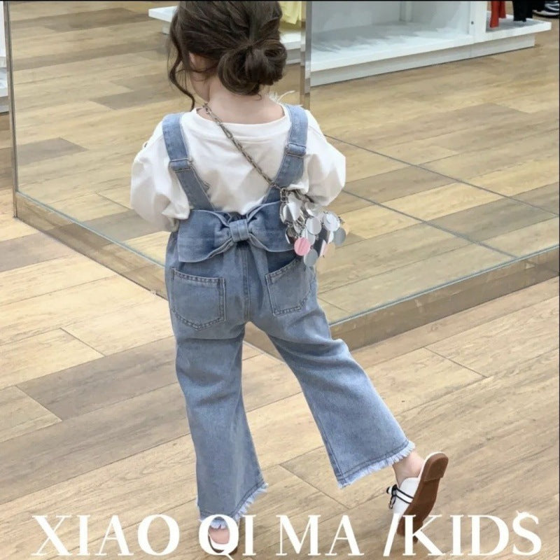 Girl's denim shoulder belt pants set, spring new long sleeved clothes for girls, fashionable jeans two-piece set 0.3kg