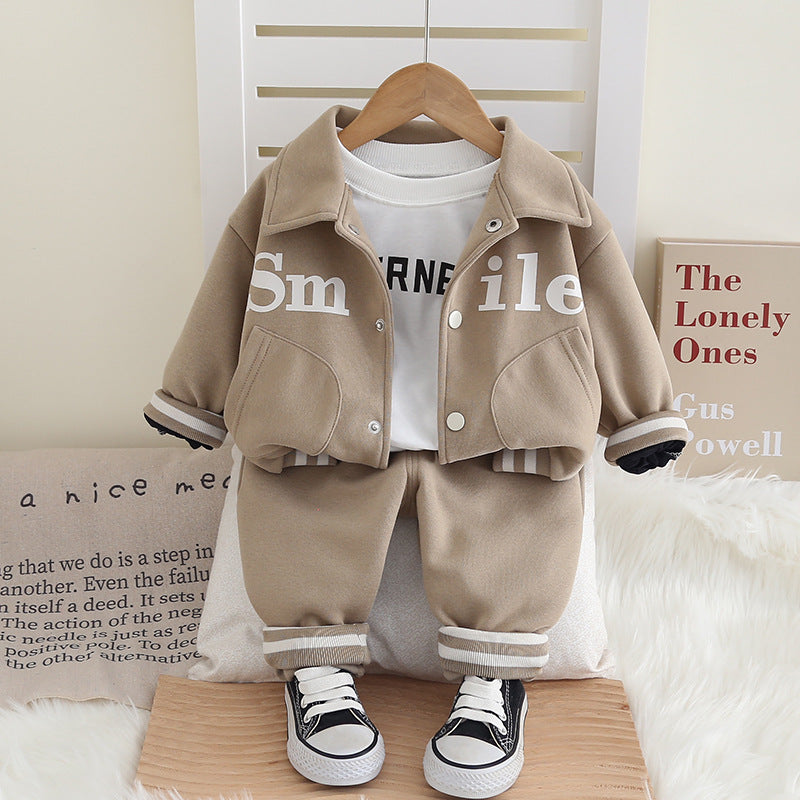 A new children's boys and girls autumn suit new men's and women's fried street baby tooling casual three-piece set