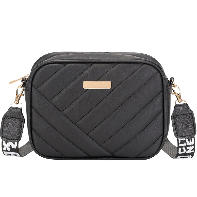 A roller camera bag 2024ladies bag diamond messenger bag women's new storage bag shoulder mobile phone bag