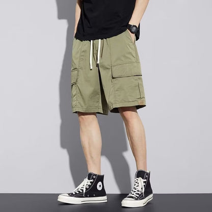 A 2024 men's cargo shorts functional style summer new thin loose casual army green trend cropped pants