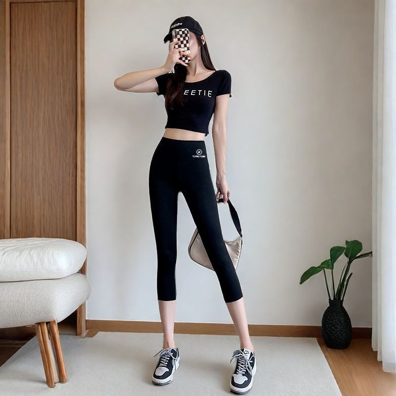 A seven-point leggings women's summer thin wear high waist large size cycling yoga pants 7-point plane shark pants