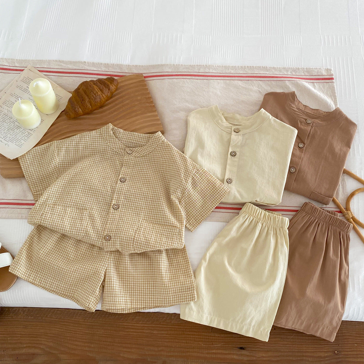 A INS Korean version of the baby summer thin solid color short-sleeved shirt and shorts set for children and boys casual two-piece set