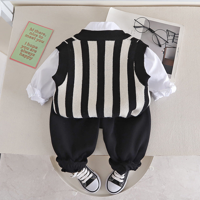 A vest three-piece autumn new striped panda cute top outdoor street shooting fashion suit manufacturer wholesale