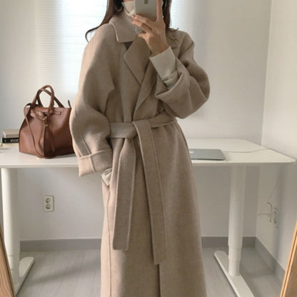 A Korean woolen coat women's autumn and winter new small medium and long French wool woolen coat