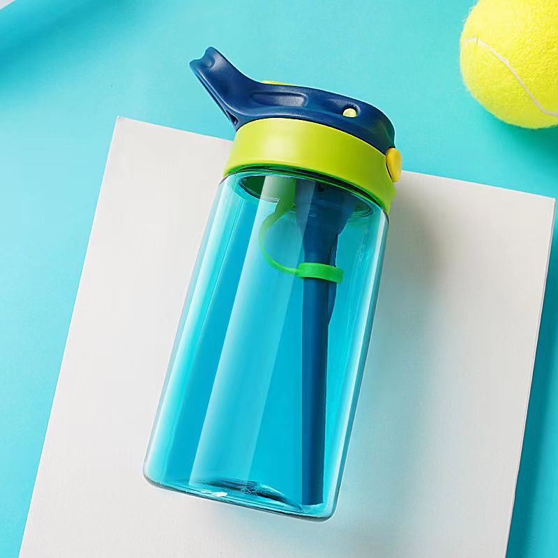 A children's straw cup anti drop plastic water cup for boys and girls, baby water bottle for elementary school students, cute cartoon leak proof summer cup