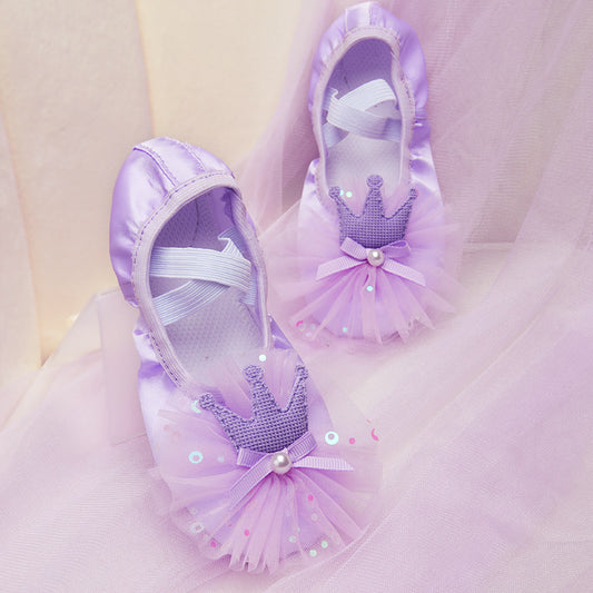 Nuevos zapatos de baile con corona de satén para niñas, zapatos de suela suave con garra de gato para acrobacias, zapatos de baile de princesa elegantes para niños. 