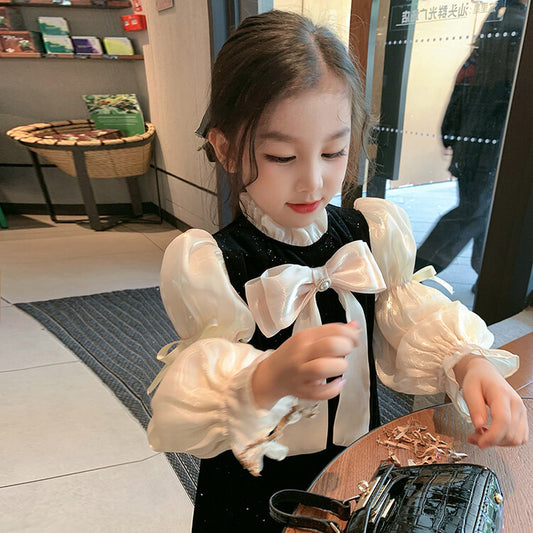 Vestido de manga larga de alta gama para niñas de primavera y otoño, estilo occidental, vestido con falda de manga abullonada y lazo pequeño fragante de Hepburn 