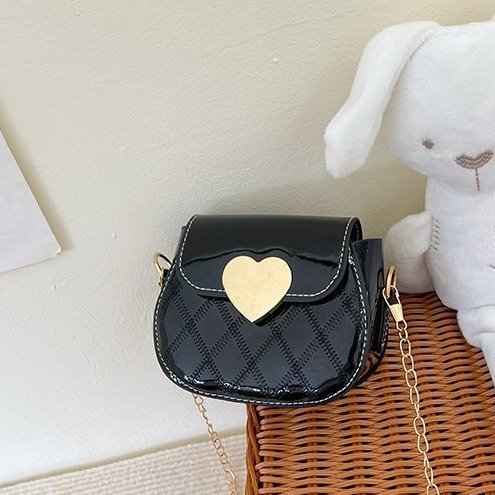 Six-color peach heart lock shoulder bag, soft bread cover, stitched saddle bag, crossbody shoulder, PU leather women's bag, bag 0.11kg