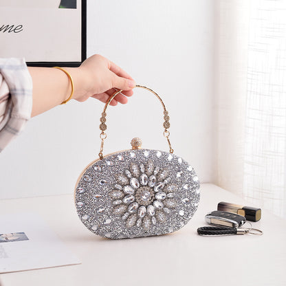 A Cross-border explosion Sunflower dinner bag Fashion banquet clutch bag Dress evening bag Diamond bag European and American party bag