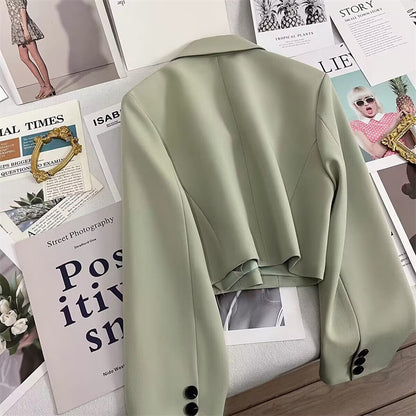 Chaqueta de traje corta para mujer, de estatura pequeña, temporada verde jade de primavera y otoño de 2024, nuevo traje pequeño versátil para estudiantes para mujeres de moda 