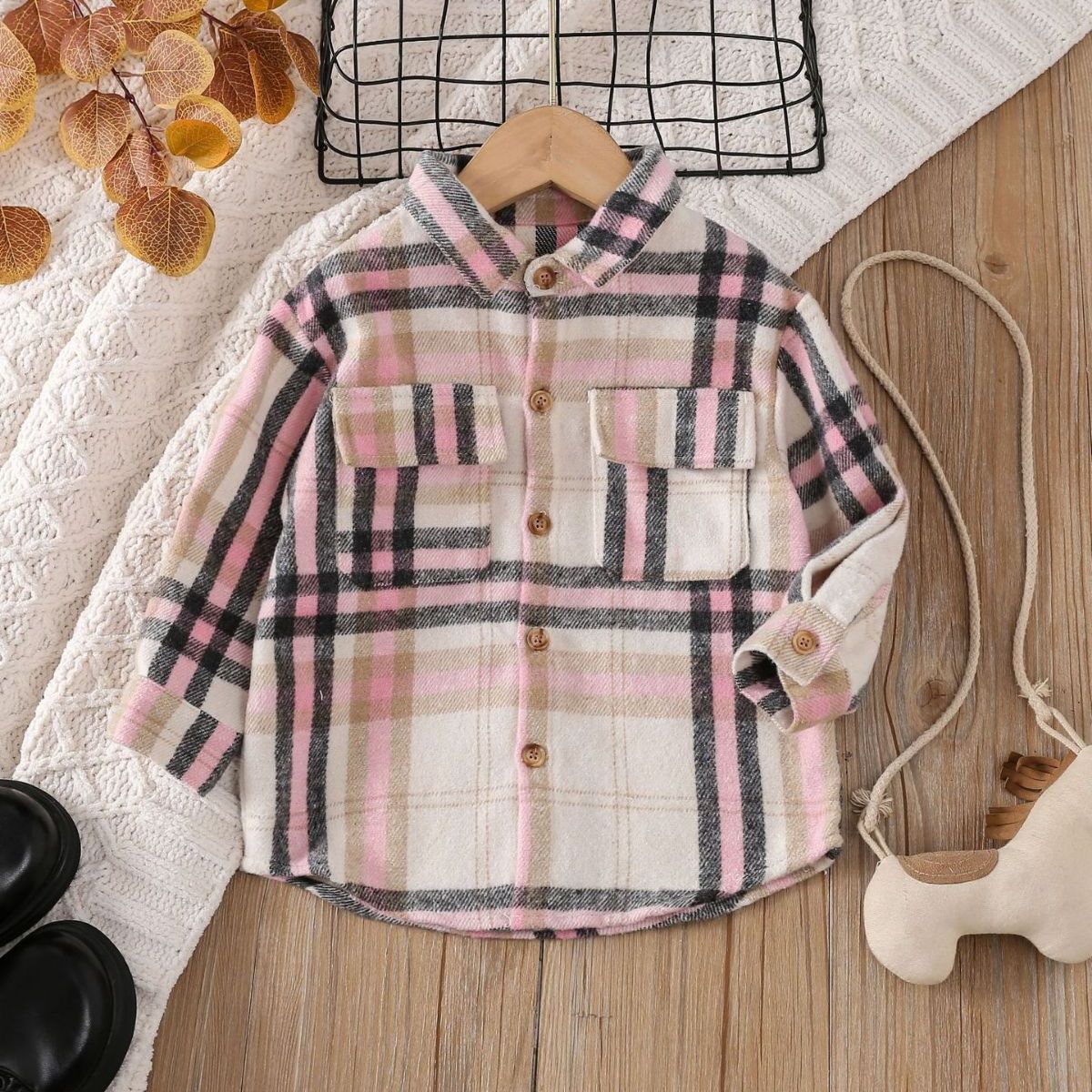 A kids wear cross-border foreign trade popular children's clothing boys and girls multi-colored plaid long-sleeved tops, spring and autumn shirts