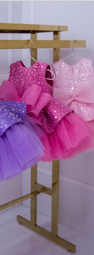 Un vestido para niños de AliExpress con falda esponjosa de lentejuelas moradas, vestido de princesa para fiesta de cumpleaños de niña, vestido para niña de un año, 0,8 kg 