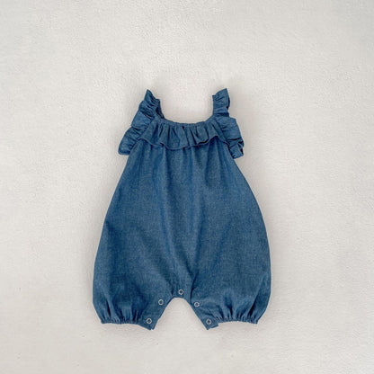 A baby pure cotton breathable denim short crawling suit, sweet and cute girl baby summer new jumpsuit, bag and buttocks