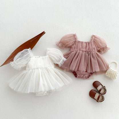 A Baby spring and summer puff sleeve bag fart clothes, baby girl big bow mesh skirt, newborn year-old princess crawling clothes