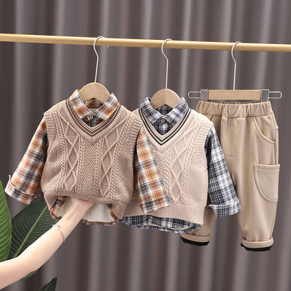 A boy sweater vest set of three 2024 spring and autumn new handsome boy baby spring Korean children&#039;s suit wholesale 0.3KG