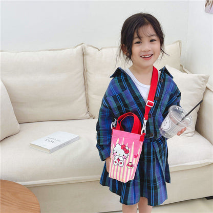 A Fashionable New Children's Bag Cute Girl Large Capacity Water Cup Canvas Bag High Beauty Baby One Shoulder Crossbody Bag