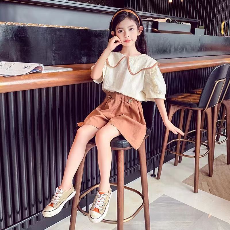 P girls&#039; summer suit thin 2024 new Zhongda children&#039;s short-sleeved shirt online celebrity fashionable shorts two-piece suit.