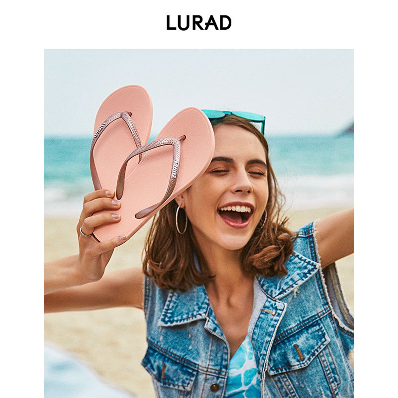 P Luladi Chanclas de verano para mujer, minimalistas, de tacón plano, antideslizantes, con clip, sandalias de playa para usar al aire libre en la playa, zapatillas con clip, versión coreana 