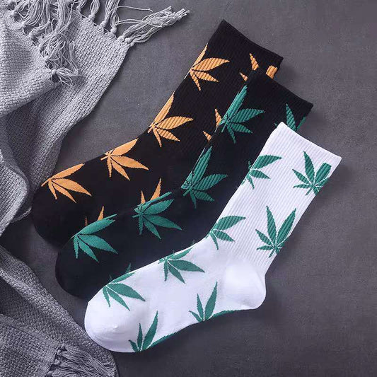 A Maple Leaf Socks Couple Student Basketball High top Moisture wicking Instagram Trendy Long Socks Trendy Brand Men's and Women's Socks