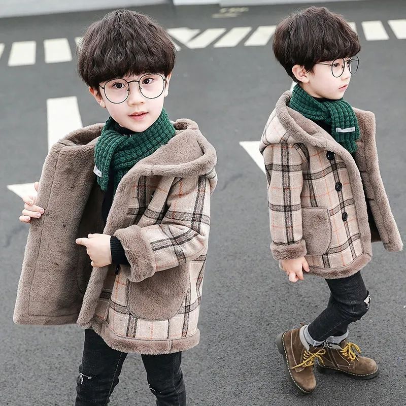 children  warm woolen coats, boys and girls, plus velvet and thick woolen coats