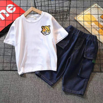 Conjunto de camiseta de tigre P para niños 2022, nuevo y atractivo conjunto de vaquero de manga corta con cabeza de tigre, edición coreana, camiseta y pantalones cortos para niños 