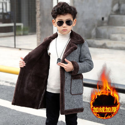 Boys' woolen coat mid-length 2023 new autumn and winter children's stylish fur one-piece handsome thickened coat