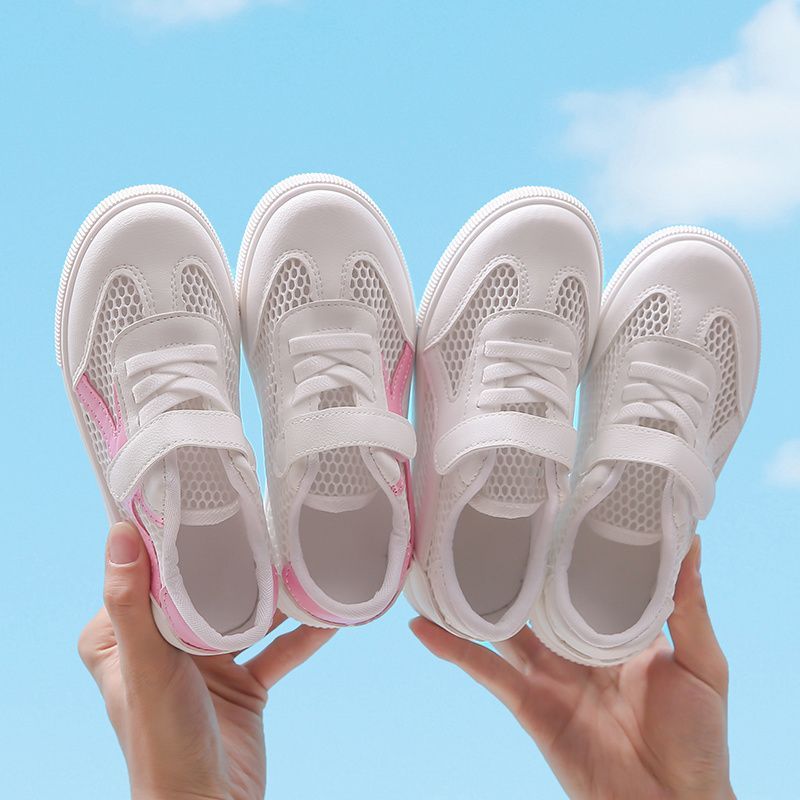 A: Summer breathable thin June 1st Children's Day small white shoes, girls' sports board shoes, single net shoes, primary school performance shoes