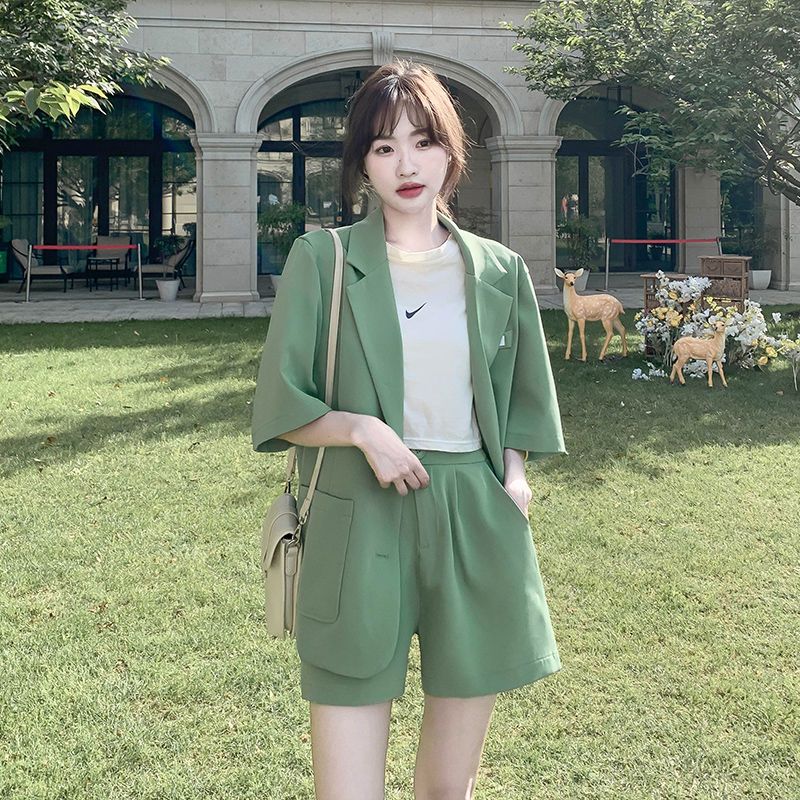 P Short Sleeve Small Suit Women's Thin Summer 2024 New Casual Design Niche Korean Blazer