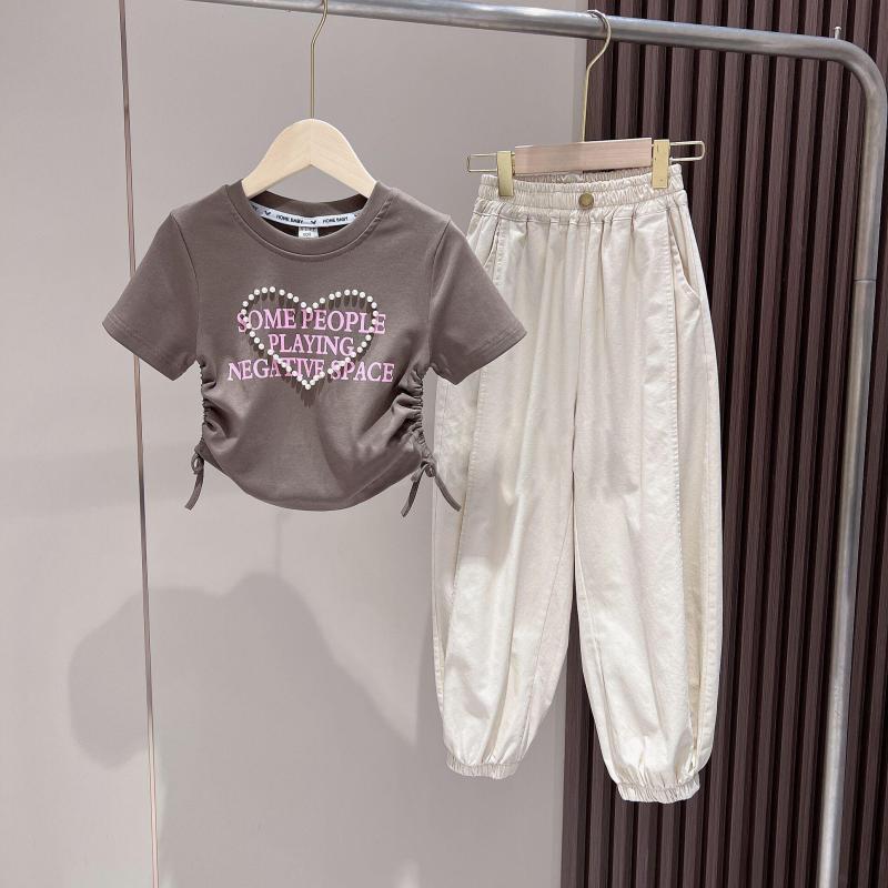 P Girls Summer Korean Edition Fashion Love Letter T-Shirt Bloomers Set 2024 New Girls Summer Pants Tide