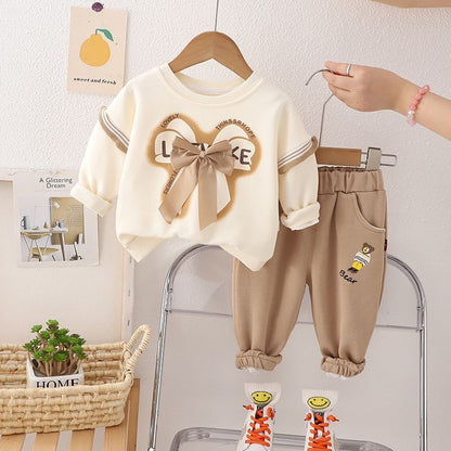 P baby spring suit, foreign style new girls' sports sweater, casual children's two-piece set, baby spring and autumn clothes