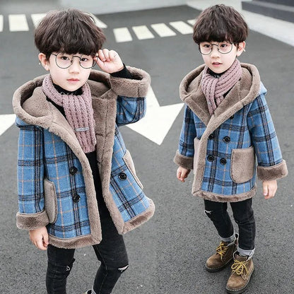 children  warm woolen coats, boys and girls, plus velvet and thick woolen coats