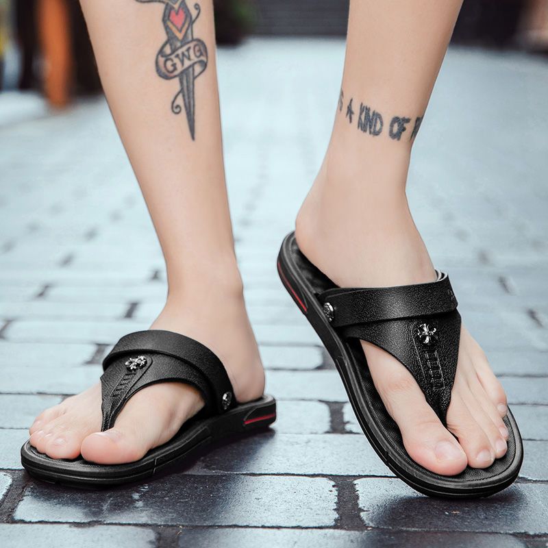 P Nuevas chanclas de verano, sandalias de playa casuales de moda de versión coreana antideslizantes de suela gruesa para hombres, dos usos para hombres 