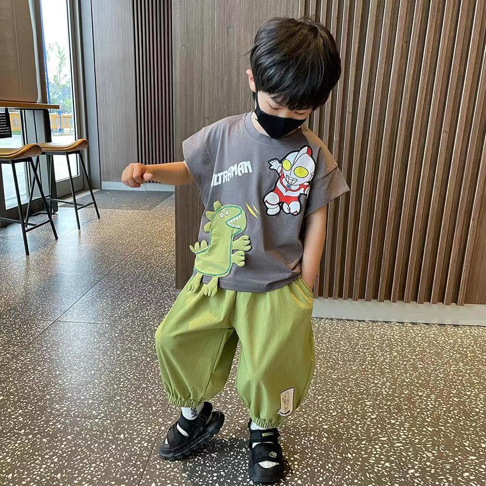 P 2024 New Boys' Summer Outman Luminous T-shirt Short sleeved Superman Outman Clothes Set of Western Style Set