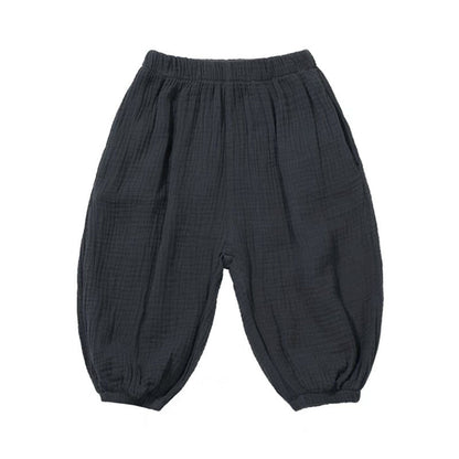 Pantalones de verano para niños, a prueba de mosquitos, transpirables, de algodón y lino, pantalones finos recortados para niños y bebés que usan pantalones casuales holgados. 