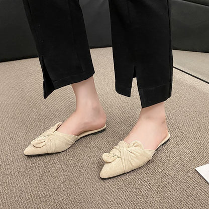 Sandalias de punta puntiaguda para mujer primavera verano 2023 semideslizantes, temperamento suave, tacón plano de gamuza, zapatillas de punta cómodas de hada 