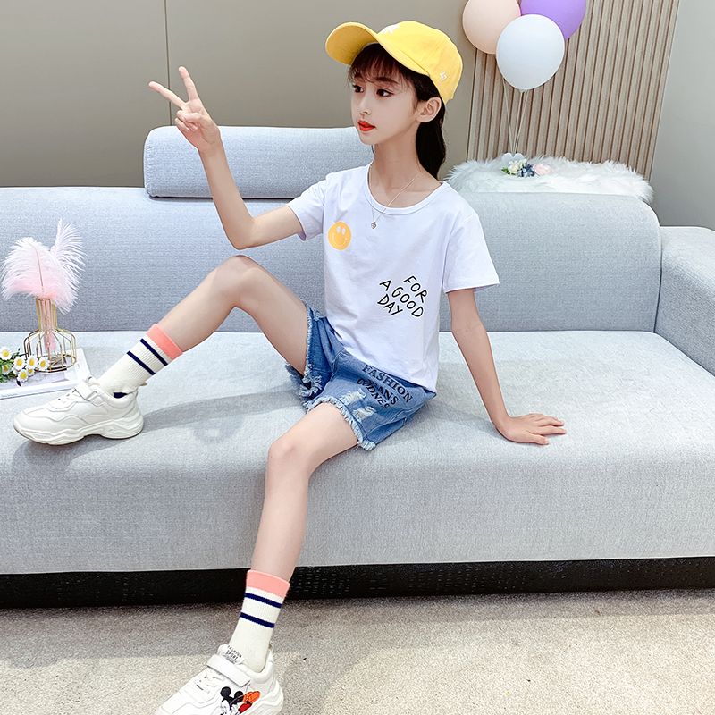 P Girls' summer clothes, new suits, foreign children's clothes, summer Internet celebrities, short-sleeved thin children's sports shorts, two-piece set