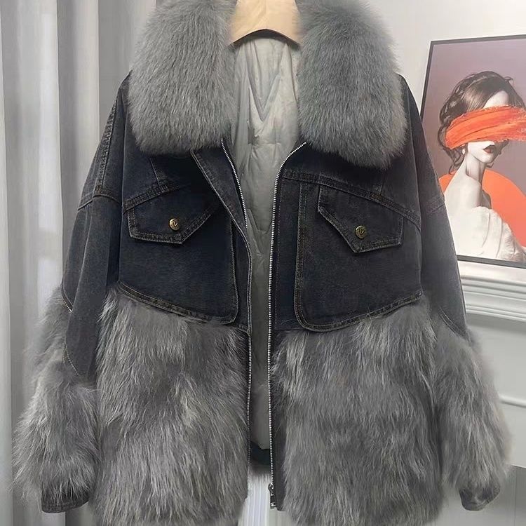 P young fur denim pie overcome female 2024 Internet celebrity stitching new Haining fashion imitation raccoon hair short